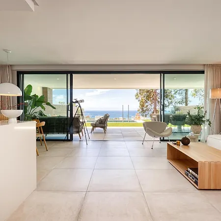 Apartment Luxurious Sea View In Marbella