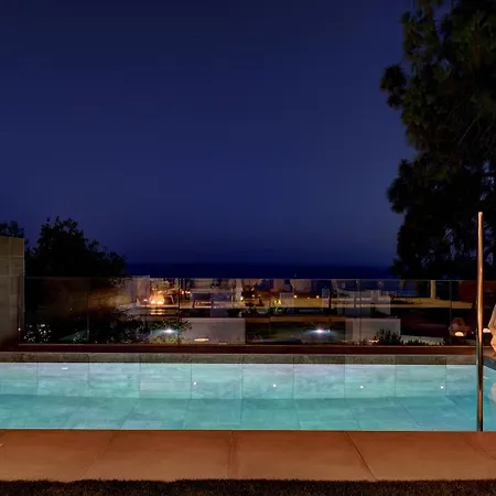 Luxurious Sea View In